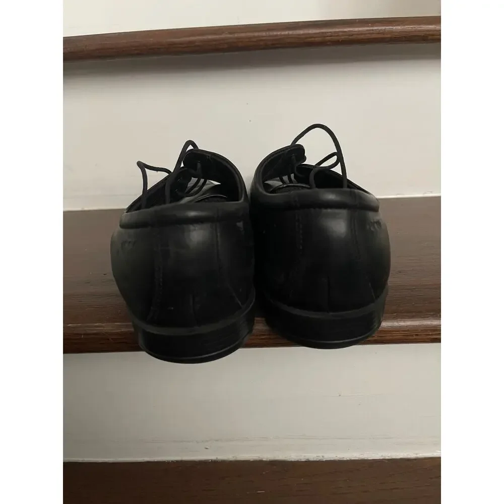 ECCO mens 11 dress shoe